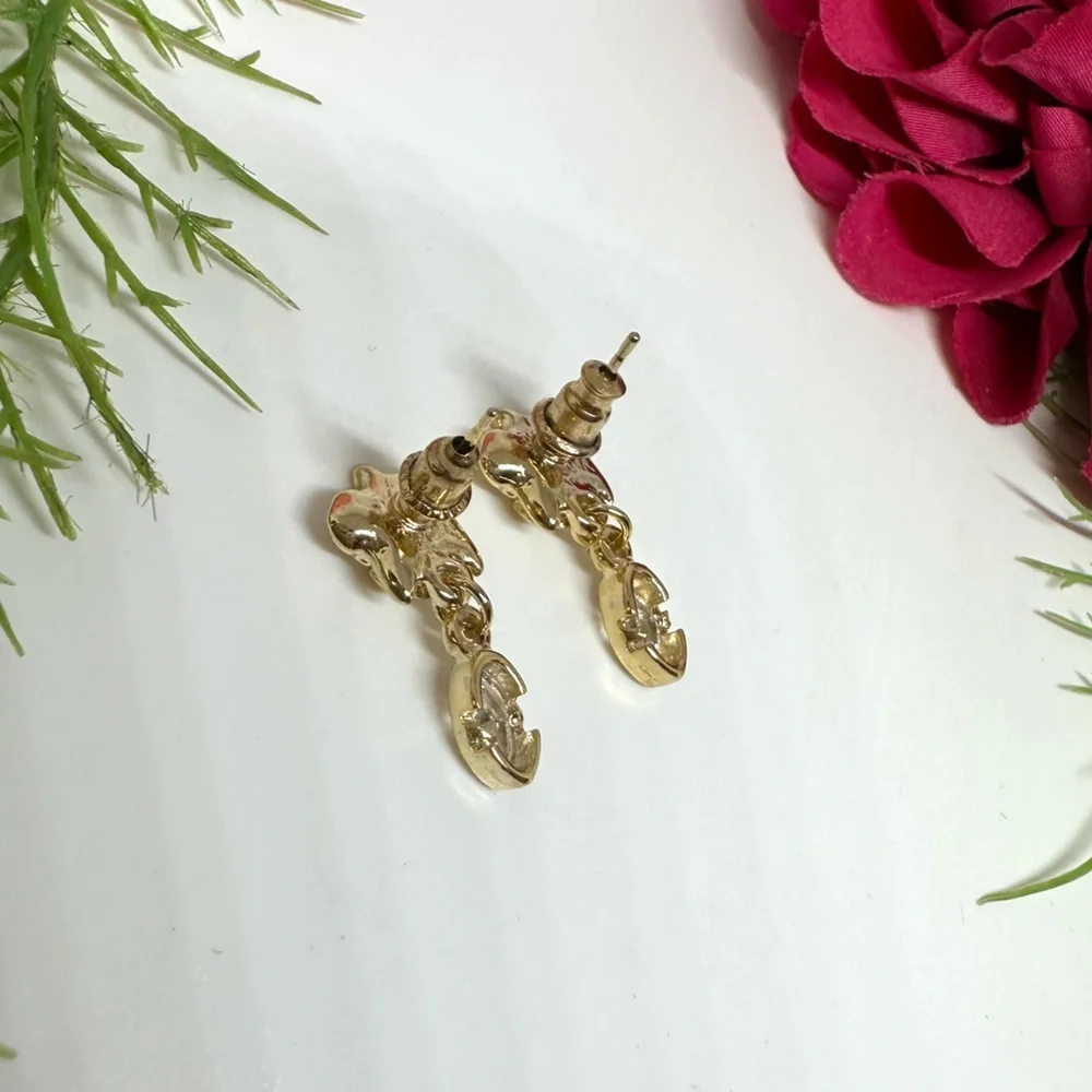 NEW⚜️Dainty Orchid Crystal Dangly Earrings